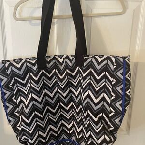 Chevron Patterned Black and White Tote Bag Vera Bradley